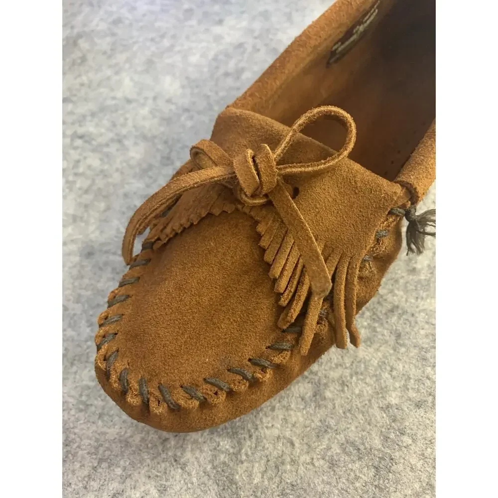 Minnetonka Moccasins Womens 10 Brown Suede Kilty Fringe Driving Loafer Shoes